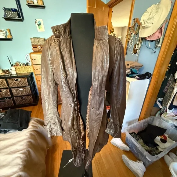 Women's Brown Hooded Leather Coat - Picture 2 of 7